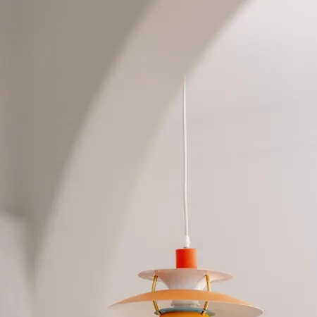 Comfortable & Bright By Renters 아파트